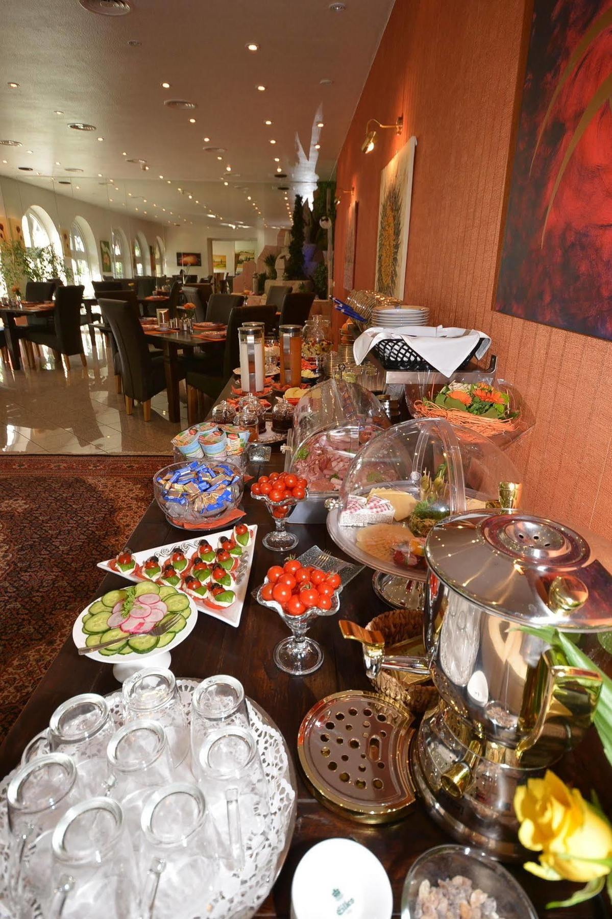 Alpha Hotel Garni 디에첸바흐 외부 사진